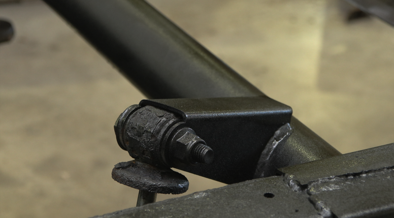 Rust Buster 07-18 Chevy Silverado/GMC Sierra Rear Shock Crossmember