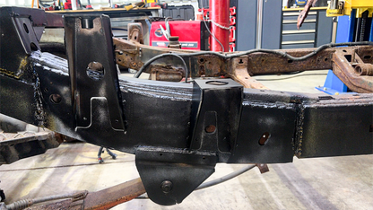 Rust Buster 2004-2012 Chevy Colorado & GMC Canyon Rear ward Leaf Spring Mount - Right